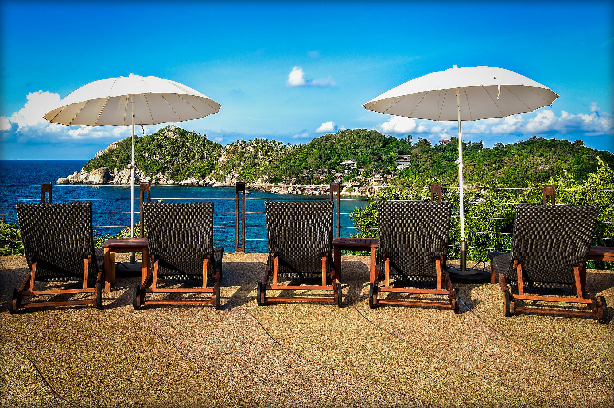 Jamahkiri Dive Resort & Spa Koh Tao Exterior photo View of the Andaman Sea from the resort